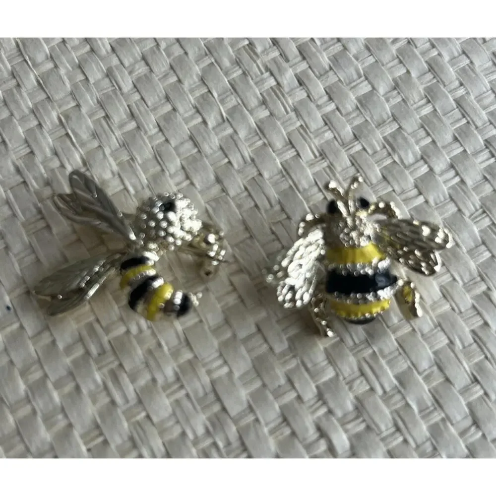 Vintage Set‎ Of 2 Signed Gerry’s Stinging Bumblebee Bee Enamel Gold Tone Brooch